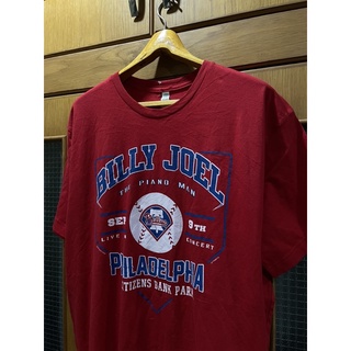 เสื้อยืดผ้าฝ้าย เสื้อวงมือสอง BILLY JOEL THE PIANO MAN LIVE IN CONCERT 2017 Size XL มือ2