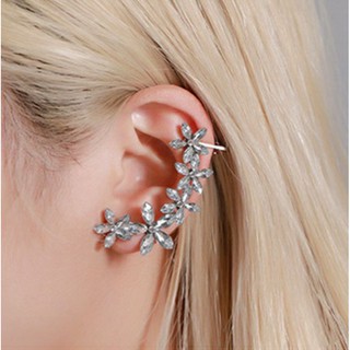 ต่างหูดอกไม้เลื้อย • Flowery Earring Cuff