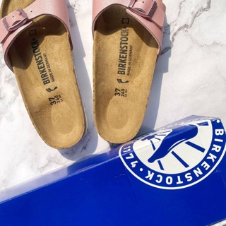 รองเท้าแตะ Birkenstock  madridIcy metalic old rose แท้ 100%