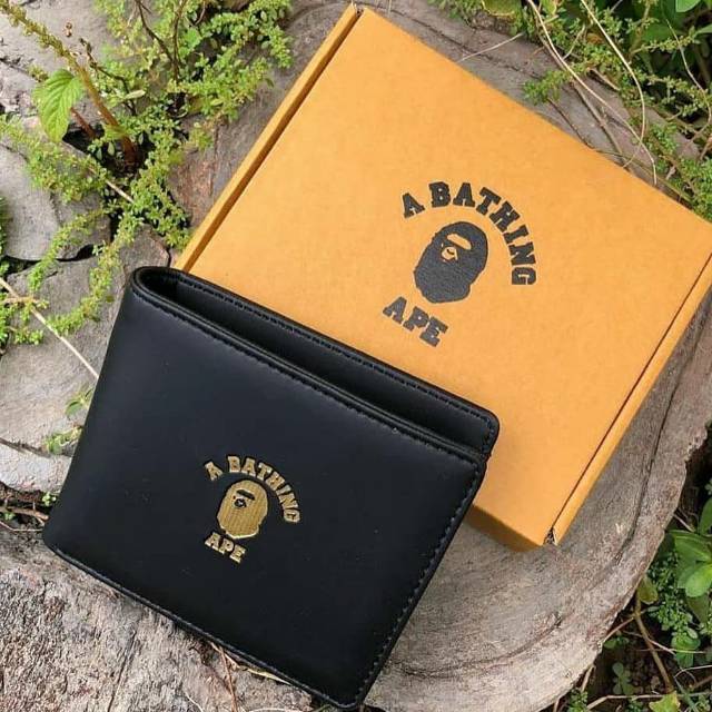 Hitam กระเป๋าสตางค์ BAPE สีดํา