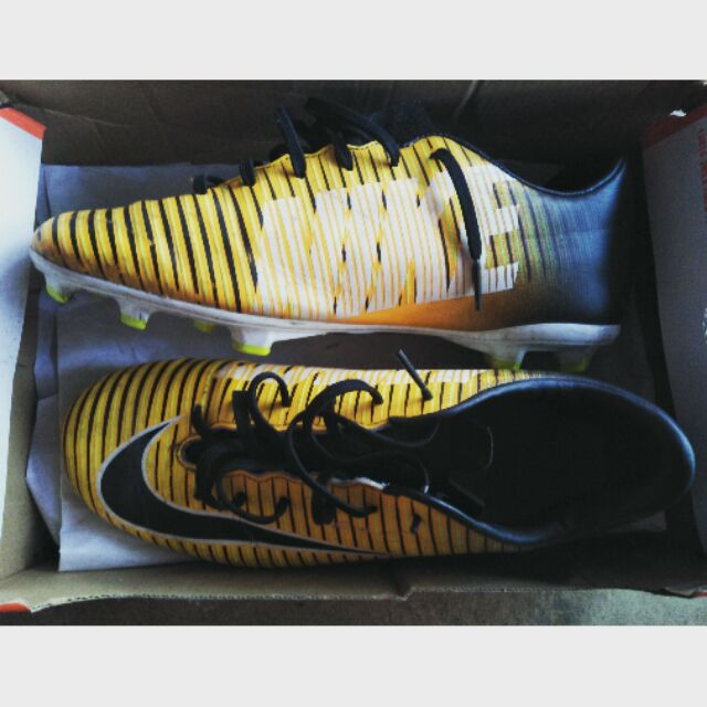 NIKE MERCURIAL VICTORY VI FG สีเหลืองดำ