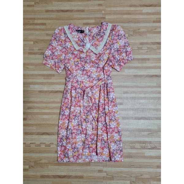 ส่งต่อ!!! AP Style เดรส คอปก แขนสั้น ลายดอก size L