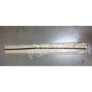 คิ้วกระจกหน้าเส้นบน ยางขอบกระจกหน้าเส้นบน ISUZU DMAX 2002-2011 แท้ห้าง