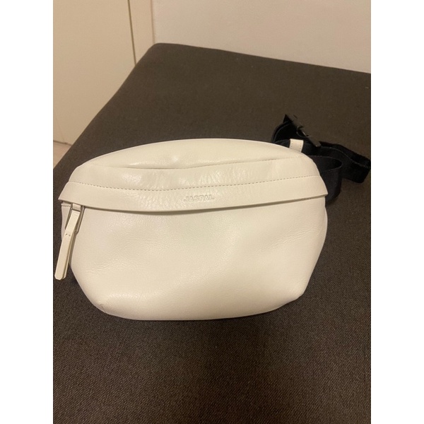 กระเป๋าหนังคาดอก Jaspal