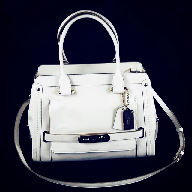 COACH Swagger Frame Satchel in Calf Leather 37182 CHALK