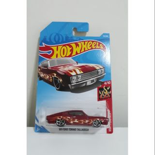 รถเหล็ก Hotwheels 69 FORD TORINO TALLADEGA สีแดง (ib011)