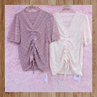 เสื้อแฟชั่น เสื้อลูกไม้ยืด คอวี รูดหน้า