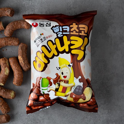 พร้อมส่ง 밀크초코 바나나킥 ขนมรสกล้วยเคลือบช็อคโกเเลต nongshim milk chocolate