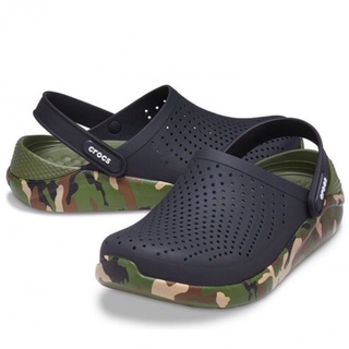 Crocs™ Literide Printed Camo Clog รองเท้าคร็อค ลายทหาร ใส่ได้ทั้งหญิงและชาย