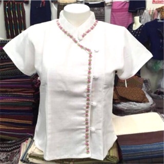 เสื้อพื้นเมือง ราคาถูก S 34 M 36 L 38 Xl 40 XXl 42 มีครบทุกสี ทุกไซส์ค่ะ