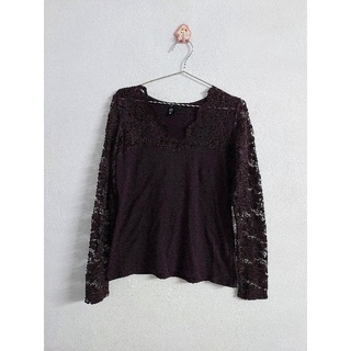 เสื้อแขนยาว สีม่วงเข้ม แขนซีทรูลายดอกๆไม้