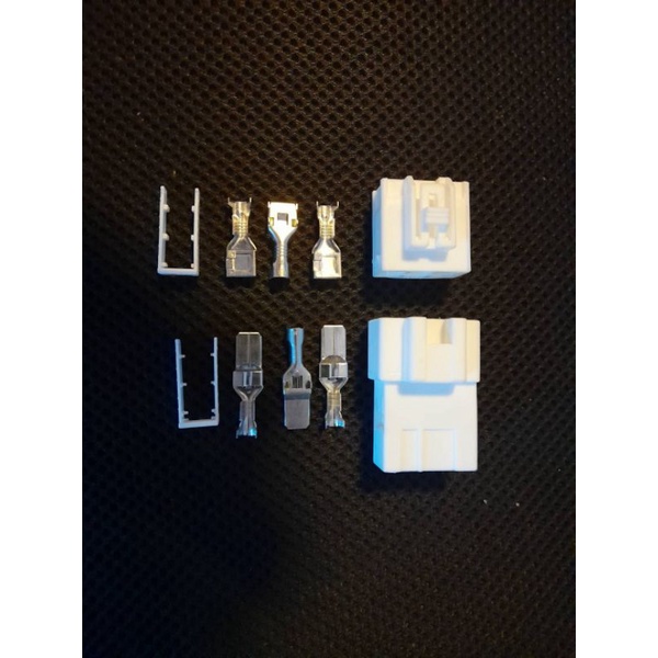 ปลั๊กมัดไฟ yamaha aerox 155 ราคา 1 ชุด (ได้ 2 หัว พร้อมหางปลา)สินค้าได้ตามภาพ สินค้าตรงรุ่น พร้อมส่ง (ปลั๊กขาว) - รูปที่ 2