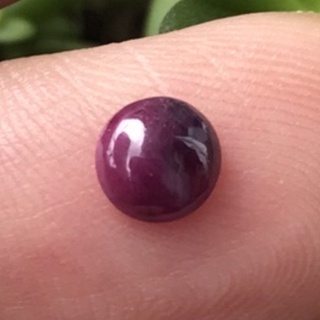 0.66ct 5.3mm พลอยทับทิมพม่าแดงม่วงเข้ม เผาเก่า Round Cabochon Natural Purplish Red Ruby,Myanmar