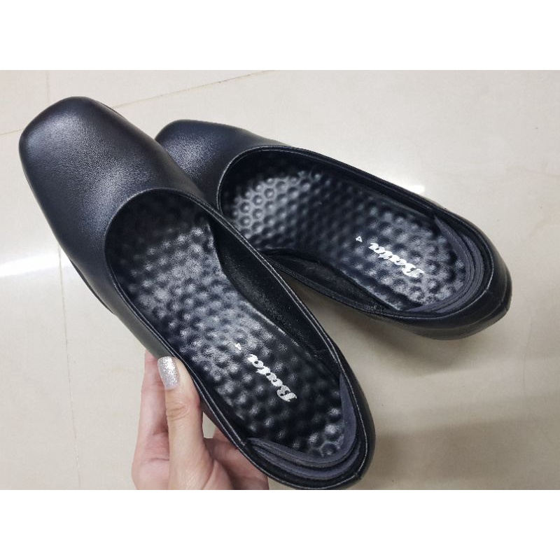 รองเท้าคัชชู BATA(บาจา) สีดำ size36 มือ2