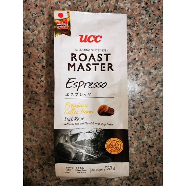 กาแฟคั่วชนิดเมล็ด Ucc Rost master esspresso coffee Beans 250g.