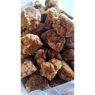 น้ำอ้อยก้อน น้ำอ้อยอัดก้อน งบน้ำอ้อย น้ำตาลอ้อย  สูตรโบราณ( Brown Cane Sugar Cube) กิโลละ  75 บาท