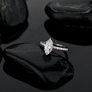 2.0ct  Marquise moissanite Rings แหวนเงิน 925 ประดับเพชรโมอิส 6x12 มม.