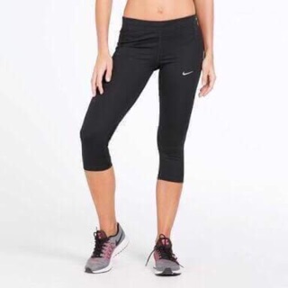 พร้อมส่ง❤️Nike จาก 890฿ กางเกงออกกำลังกายสตรี ขา 4 ส่วน สีดำ
