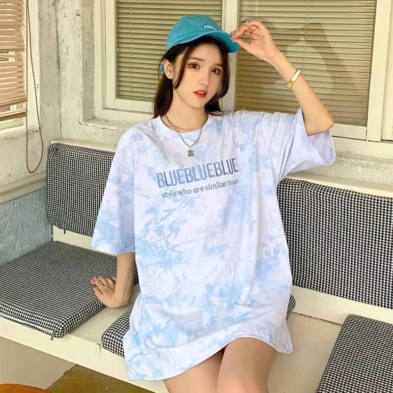 ลายปักมัดย้อมเสื้อยืดผู้หญิงแฟชั่น ส่วนยาวหลวมของเวอร์ชั่นเกาหลีของฮาราจูกุสไตล์มัดย้อมเสื้อยืดเสื้อคู่รัก ใส่สบาย#1031