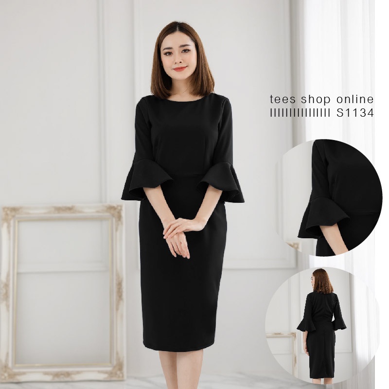 TEESBRAND ชุดทำงานสีดำ T1134 ทรงสอบ เสื้อคอกลม แขนกระดิ่งห้าส่วน