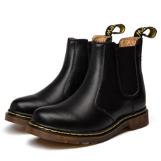 chelsea boots 2018 trend