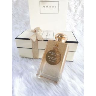 สวยงามเลอค่า Jomalone English pear 100 ml. limited edition 

The Key Notes in English Pear &amp; Freesia
- King William Pear