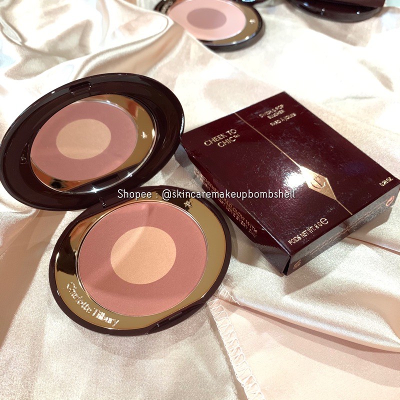 charlotte tilbury cheek to chic walk of no shame