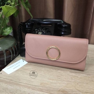 CHARLES &amp; KEITH CIRCULAR DETAIL WALLET (outlet) สีนู้ด