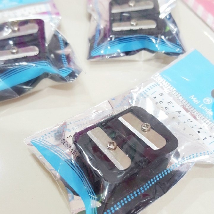 (มีส่งด่วน)กบเหลา เมลินดา สองหัว สีดำ Meilinda Sharpener