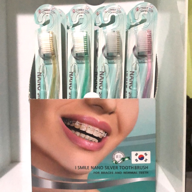 I smile nano silver toothbrush แปรงสีฟันสัญชาติเกาหลีแถมแปรงซอกฟัน1อันสำหรับจัดฟันและไม่จัดฟัน