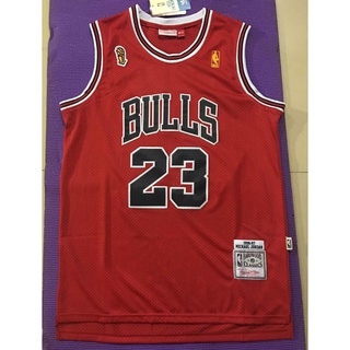 1996-97 Champion ใหม่ รองเท้าลําลอง ลายโลโก้ NBA Chicago Bulls สําหรับผู้ชาย #23 เสื้อกีฬาบาสเก็ตบอล ปักลาย Michael สีแดง