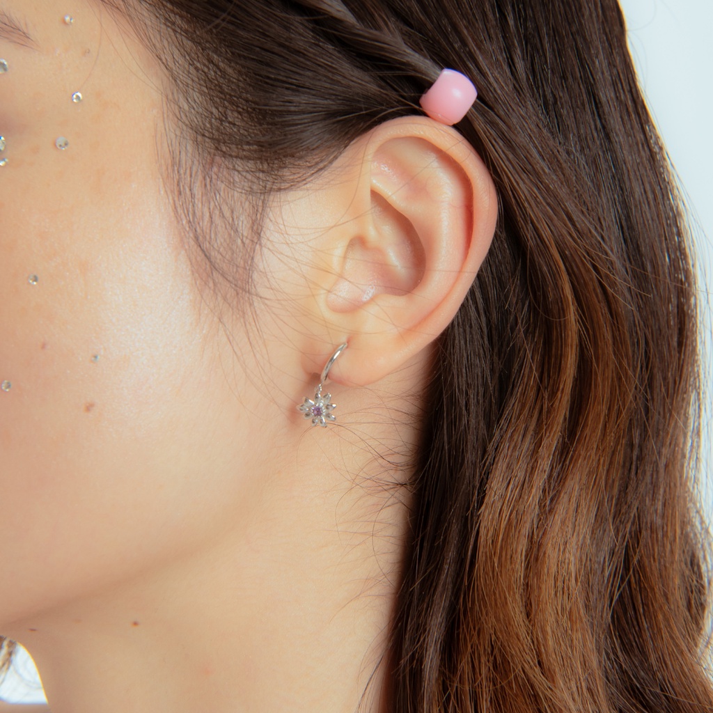 Gail's  Flower Huggy