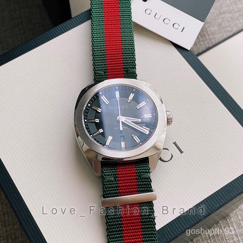 ผ่อน0%~แท้100% YA142305 นาฬิกาข้อมือ Gucci watch สายเขียวแดง GG2570 Nylon