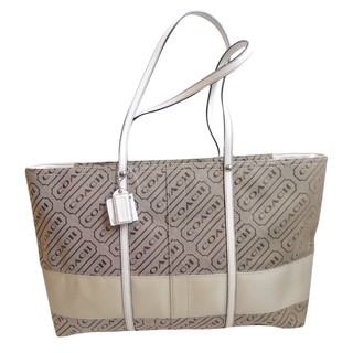 กระเป๋า COACH LOZENGE LARGE TOTE แท้100%