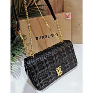 ⭕️⭕️แท้⭕️⭕️ ✴️ห้ามพลาด! #Rare items! รุ่นนี้ที่รอคอย✴️NEW IN! BURBERRY FRAGRANCES QUITED LAMBSKIN BAG VIP GIFT WITH PURC