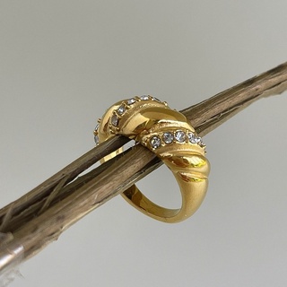 Thesis Diamond Croissant Ring