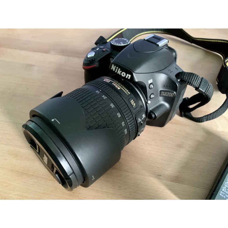 Nikon D3200 พร้อมเลนส์ 18-105 VR มือสอง