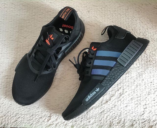 🌟New🌟Adidas NMD R1 สีดำ