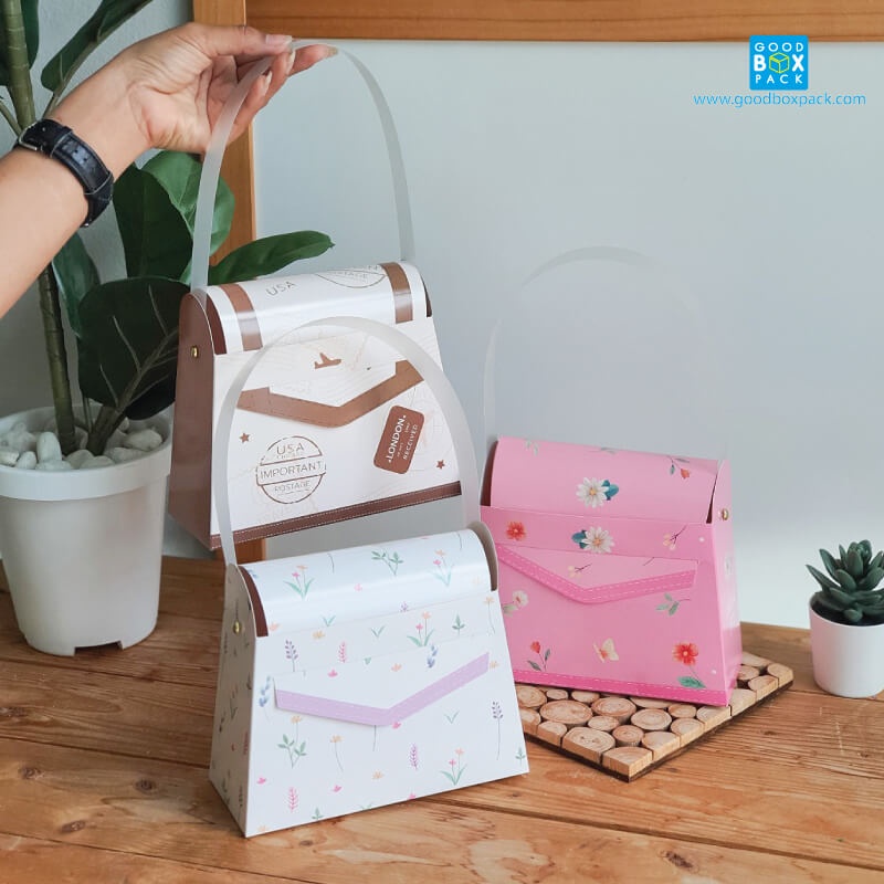 Goodboxpack (แพ็คละ5ชุด) กล่องคุกกี้กระเป๋า กระดาษ ใส่ของขวัญ ใส่ของฝาก ขนาด กว้าง 7.5 x ยาว 18 x สูง 15 ซม.