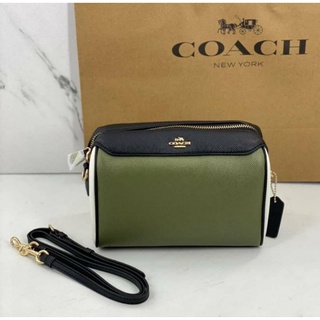 COACH BENNETT CROSSBODY IN SIGNATURE Leather