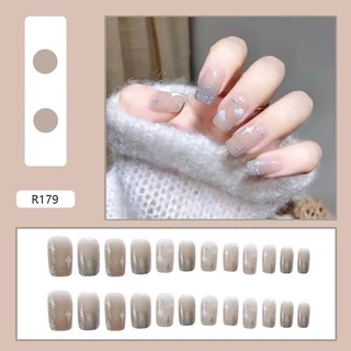 ⚠️พร้อมส่ง⚠️เล็บปลอม สไตล์โมเดิร์น ใช้งานง่าย 24 ชิ้น