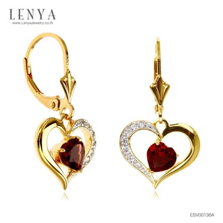 Lenya Jewelry ต่างหูหัวใจ ประดับโกเมนสีแดง และคิวบิคเซอร์โคเนีย ตัวเรือนเงินแท้ ชุบทอง 18K