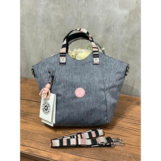 กระเป๋า Kipling Nori Small Cross-Body Bag อีกหนึ่งคอลเลคชั่นจาก Grey Weave