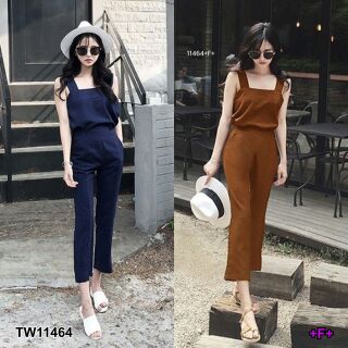 Set 2 ชิ้น เสื้อสายเดี่ยว ผ้าซาร่าด้านหลังผ่านิดๆ +กางเกง