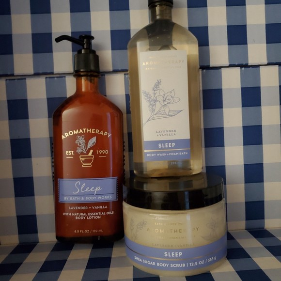 Bath and Body Works Aromatherapy shea sugar body scrub 12.5 oz (355 g