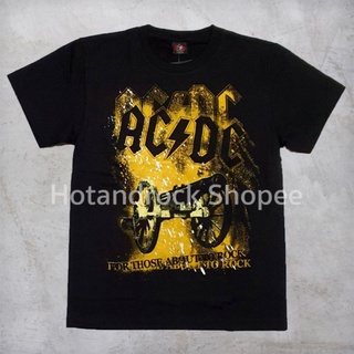 เสื้อยืดโอเวอร์ไซส์เสื้อวงAC DC TDM0792 HotandrockS-3XL