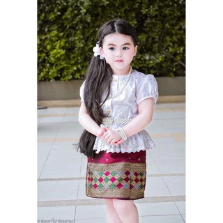 ผ้าถุงสั้นเด็กหญิงผ้าไหมเทียม(เฉพาะผ้าถุง)