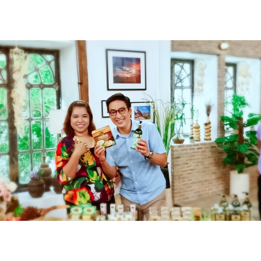 น้ำมันนวดตัว อโรม่ากลิ่นฟลอรัลใช้นวดตัวหรือทาบำรุงผิวเพื่อเพิ่มความชุ่มชื้นให้ผิว ขนาด 200กรัม เรือนไม้หอม - รูปที่ 6