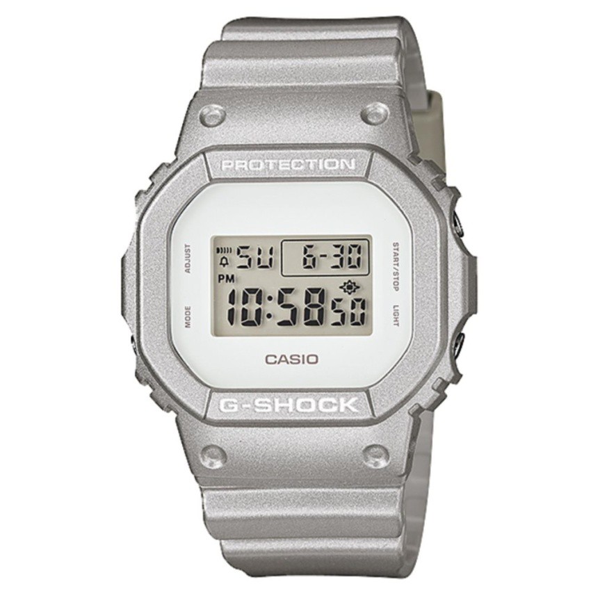 Casio G-Shock นาฬิกาข้อมือผู้ชาย สายเรซิ่น รุ่น DW-5600SG,DW-5600SG-7 - สีเงิน
