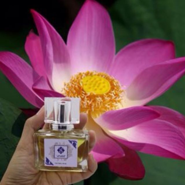 ส่งฟรี ถูกมาก น้ำหอมกลิ่นดอกบัว กฤษณากาลี i am siam 30 ml  และ tester